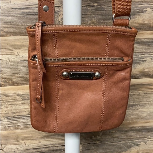 Juicy Couture Brown Leather Crossbody Bag P8 - Picture 2 of 5